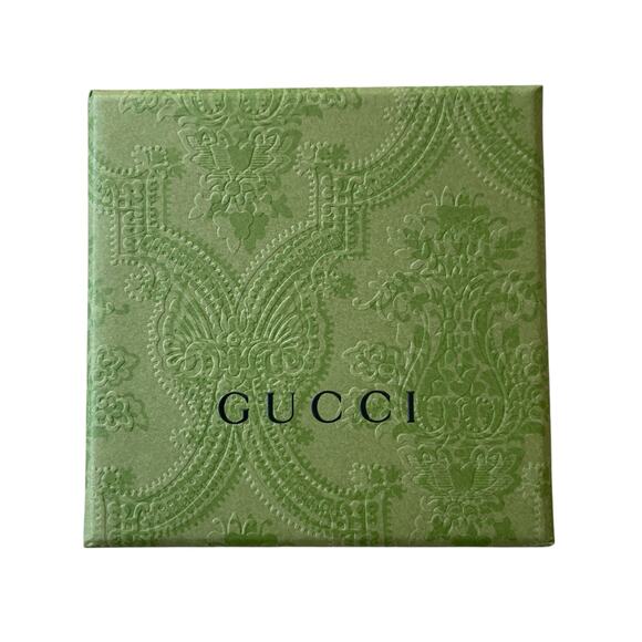 Authentic Gucci Bee Necklace with Crystal Chain and Drop Pearl New In Box - Picture 8 of 11